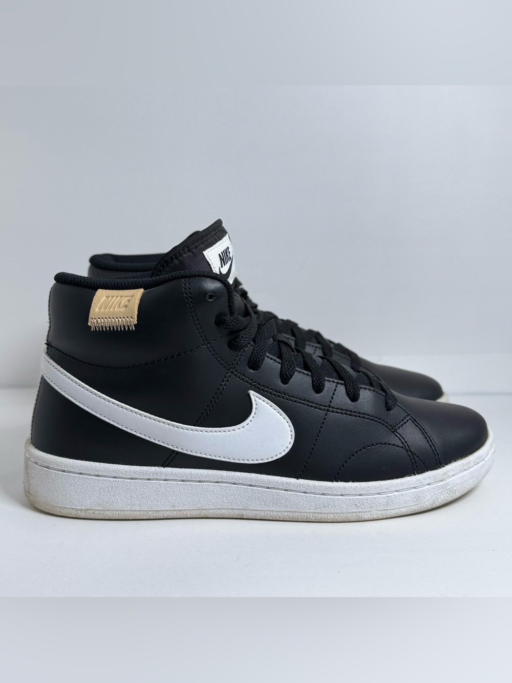 Nike Women’s Court Royale 2 Mid Black Onyx White Lifestyle Shoes Sneakers Size 9